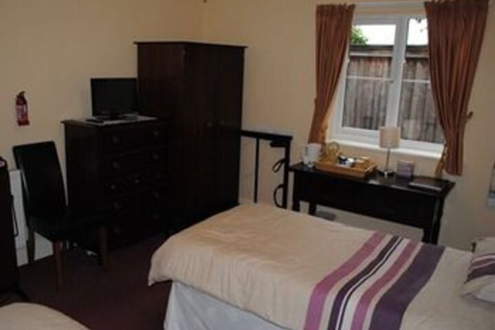 Room 12 of 14