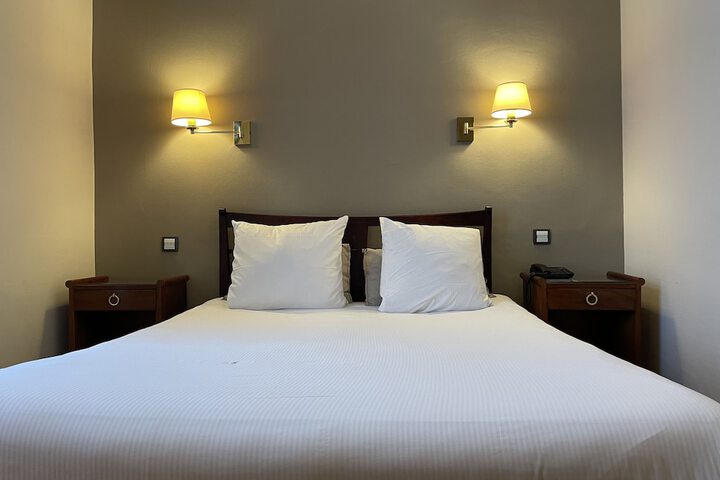 Room 4 of 67