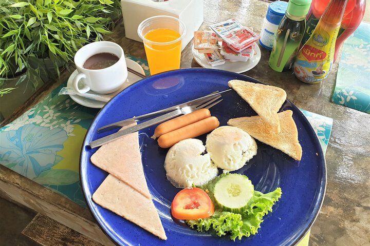 Breakfast/Coffee Service 42 of 50