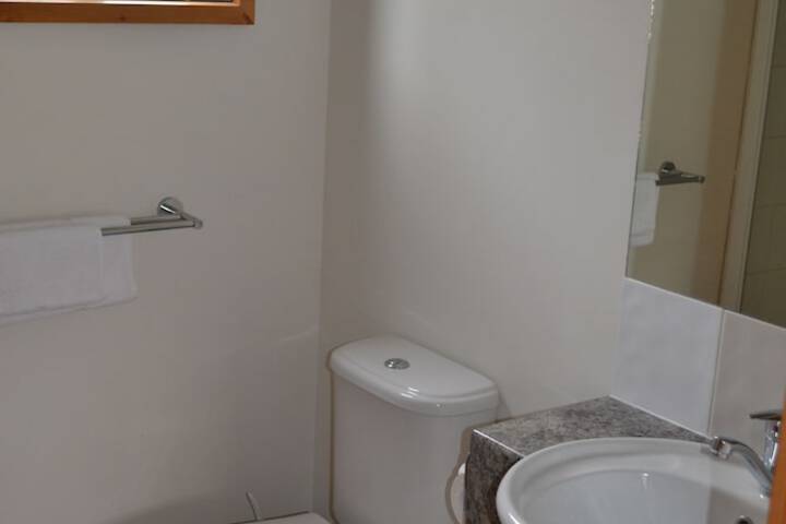 Room 8 of 17