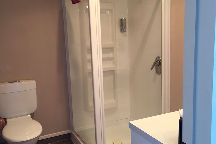 Room 26 of 40