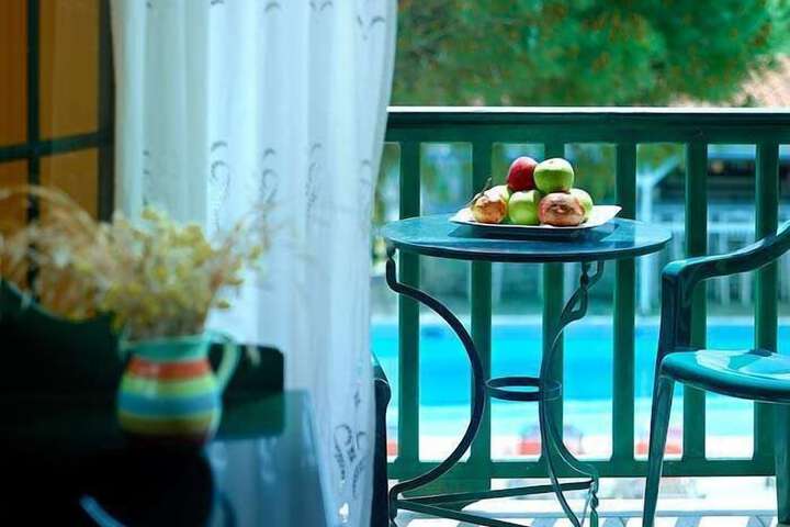 Terrace/Patio 17 of 43