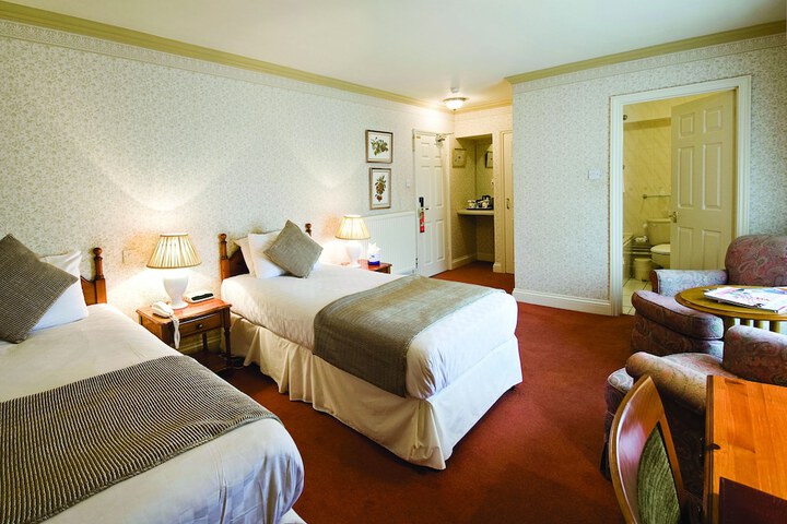 Room 5 of 30