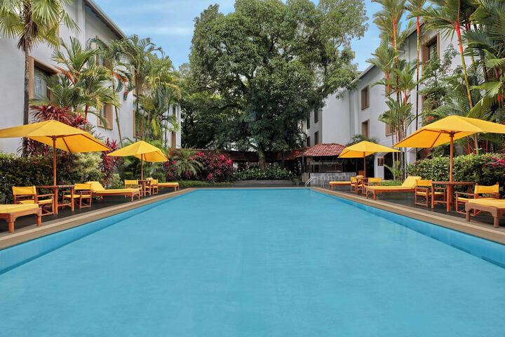 Pool 21 of 40
