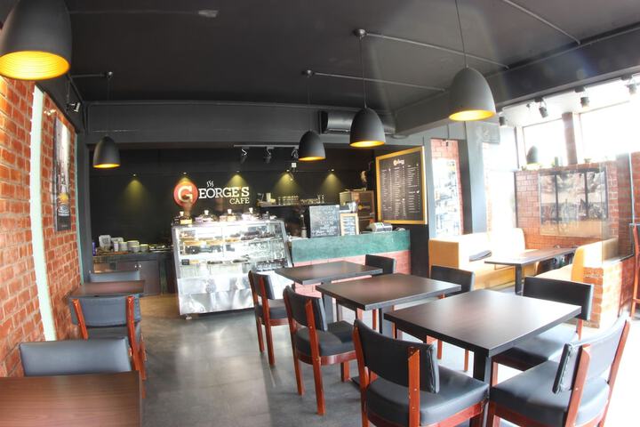 Dining Photos