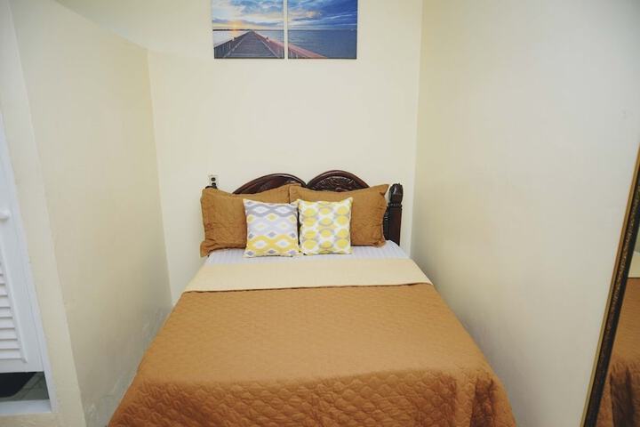 Room 3 of 30
