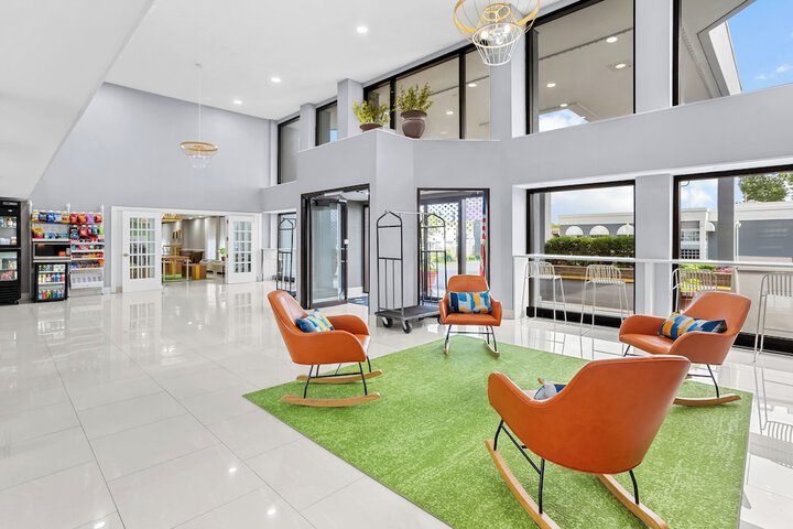 Hotel Interior 4 of 35