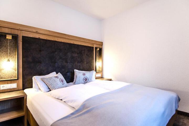 General 75 of 75