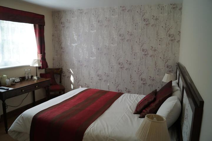 Room 12 of 51