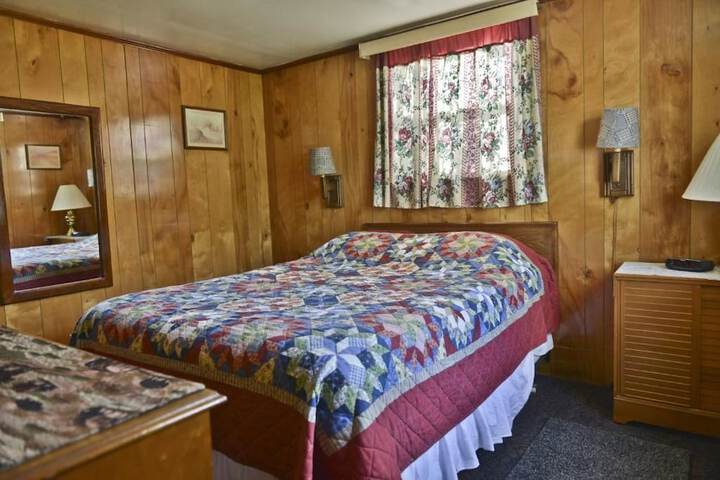 Room 5 of 26