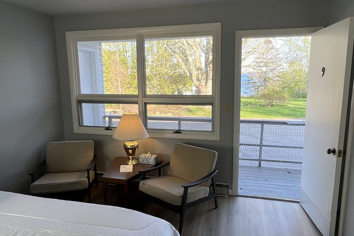 Room 26 of 205
