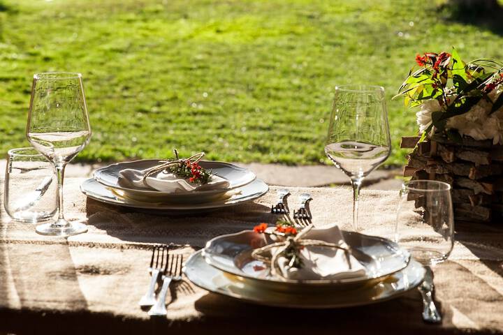 Dining 73 of 105