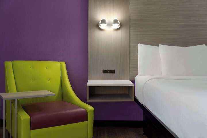 Room 15 of 31
