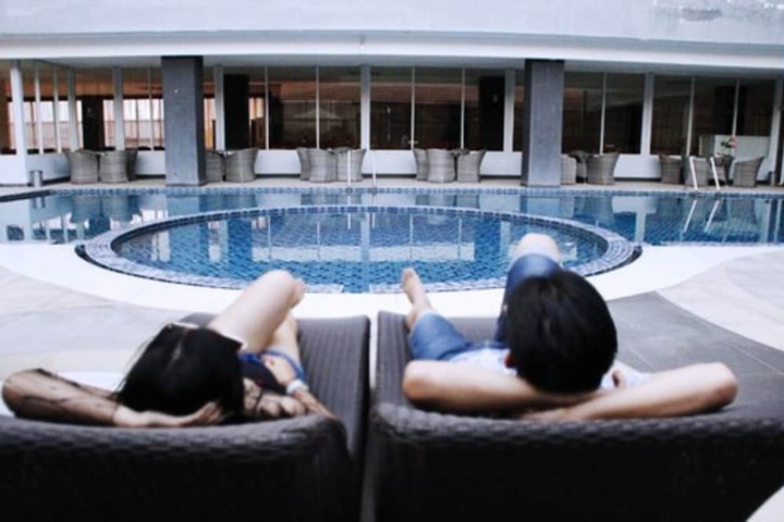 Pools & Facilities
