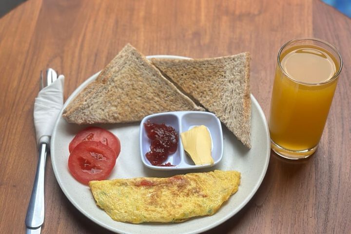 Breakfast/Coffee Service 20 of 24