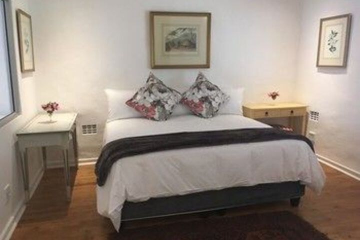 Room 25 of 87