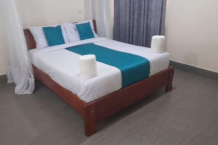 Room 2 of 26