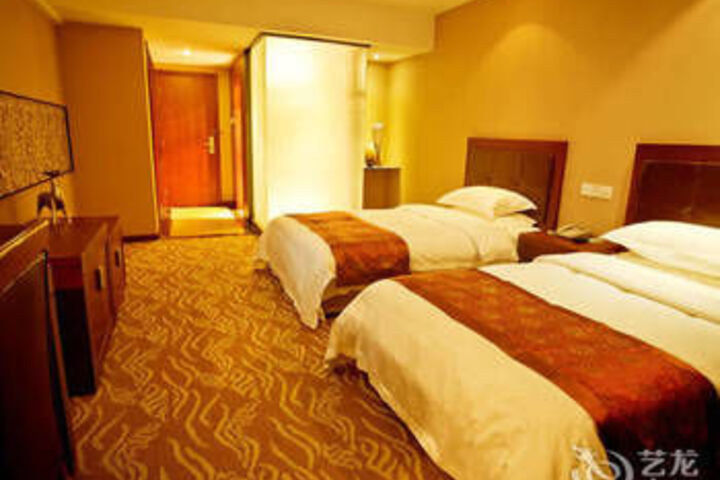 Room 7 of 17