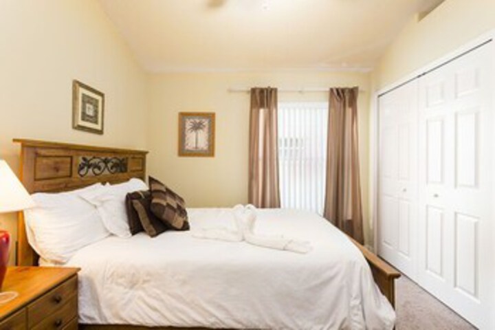 Room 20 of 23