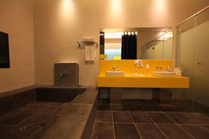 Bath Photo