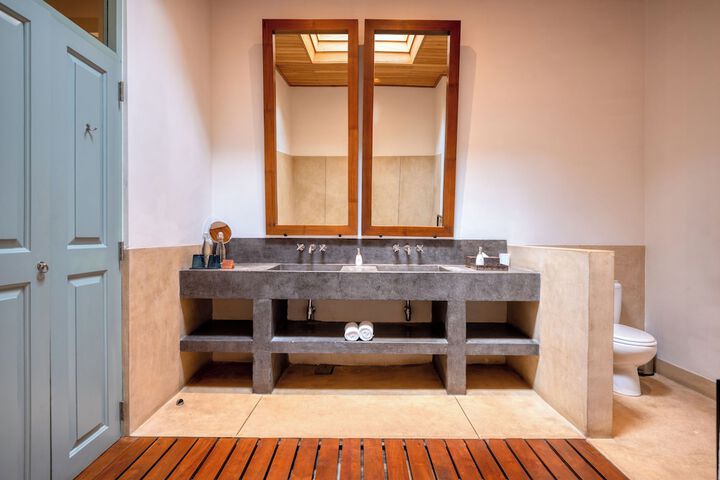Bathroom Vanities