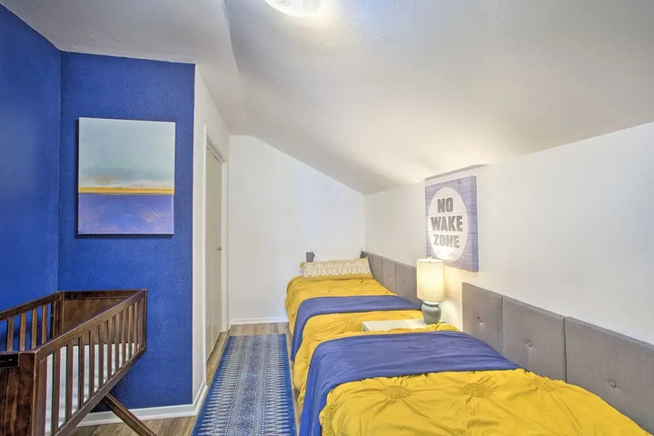Room 2 of 21