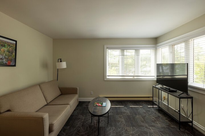 Room 30 of 113