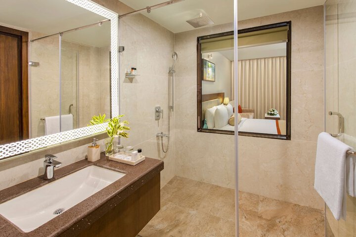 Room 12 of 54