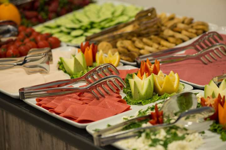 Dining 57 of 62