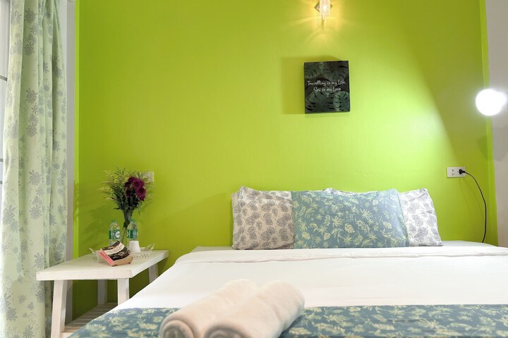 Room 17 of 31