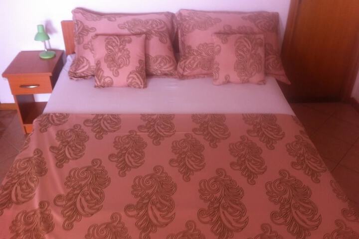 Room 12 of 33