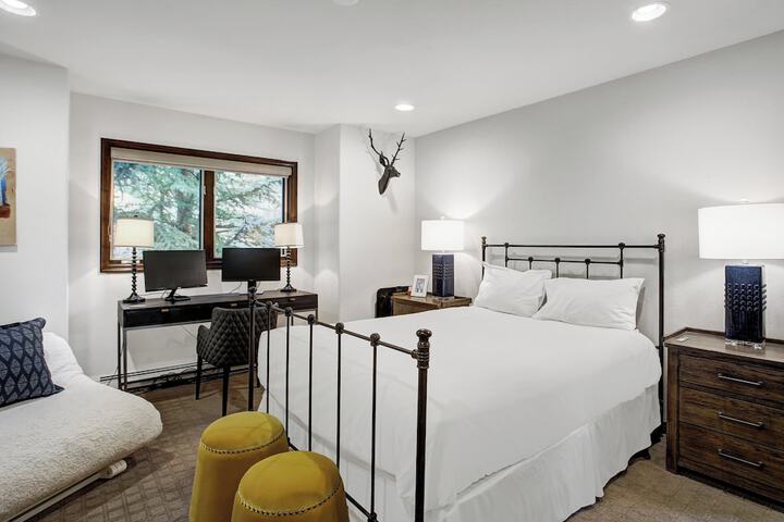 Room 88 of 493
