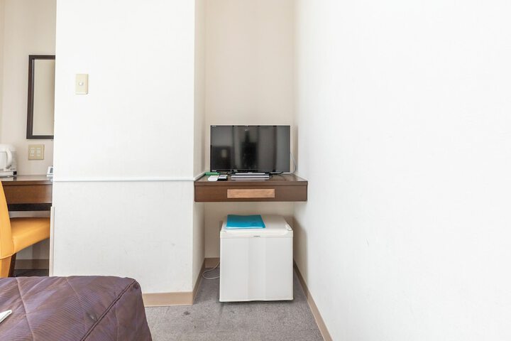 Room 20 of 77