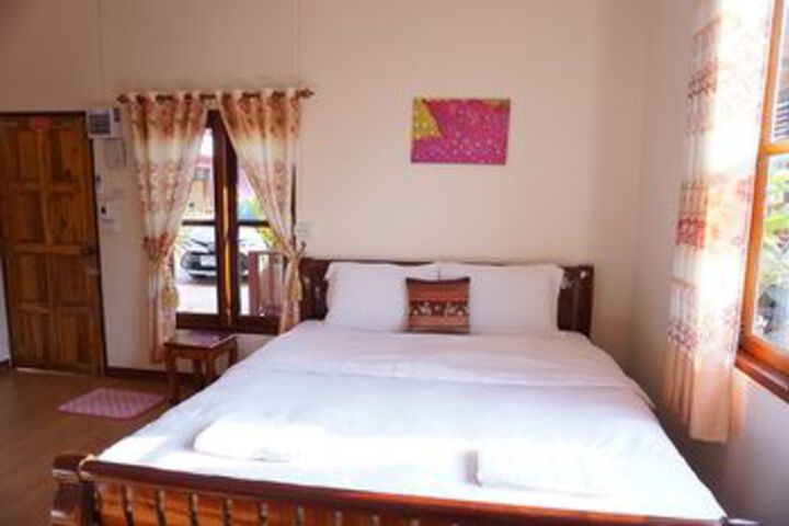 Room 22 of 38