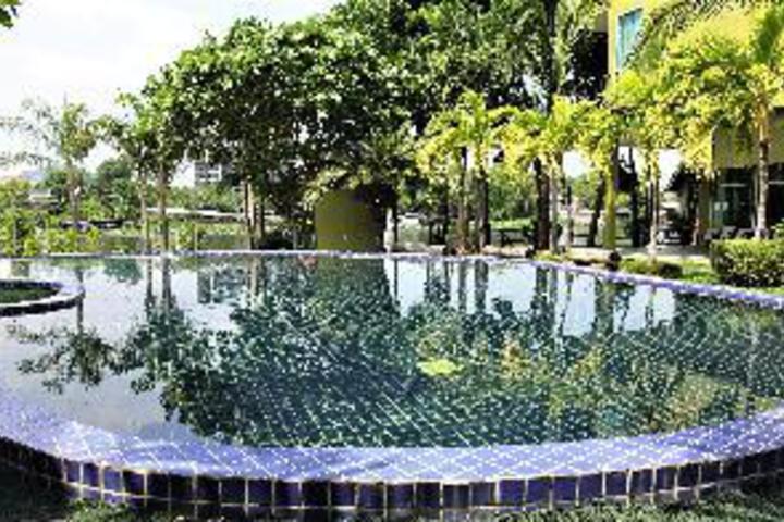 Pool 49 of 53