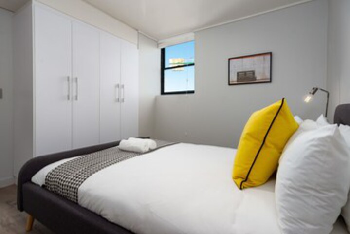 Room 9 of 21