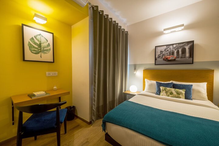 Room 7 of 30