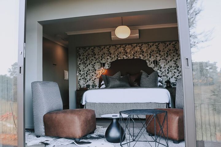 Room 56 of 89
