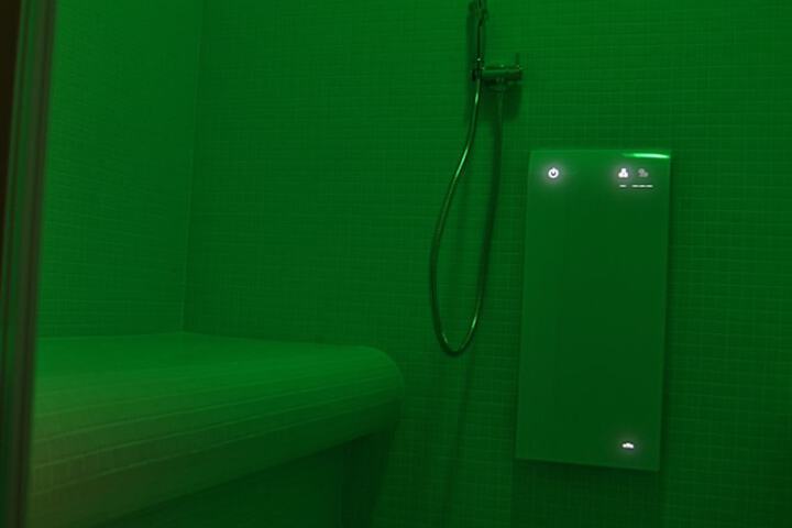 Room 64 of 93
