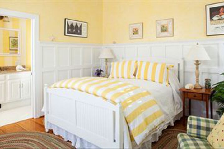 Room 18 of 35