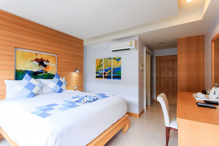 Room 14 of 47