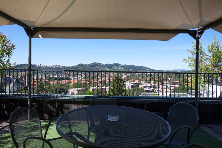 Sundeck 22 of 26