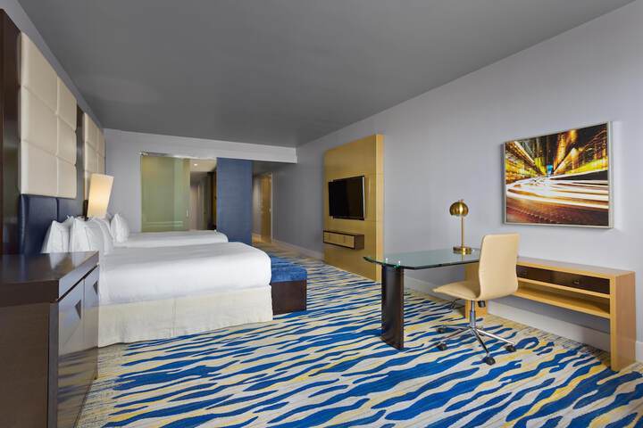 Room 21 of 147