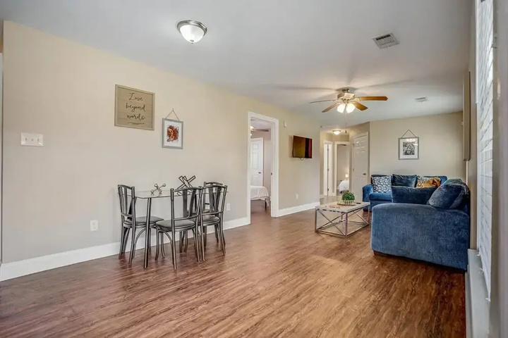 Photo of Lasalle - 1D · Centrally Located Spacious Apt. Great for Groups