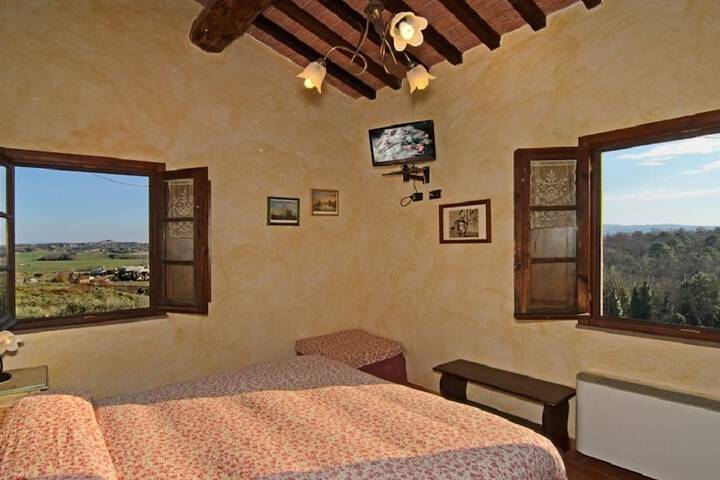 Room 4 of 29