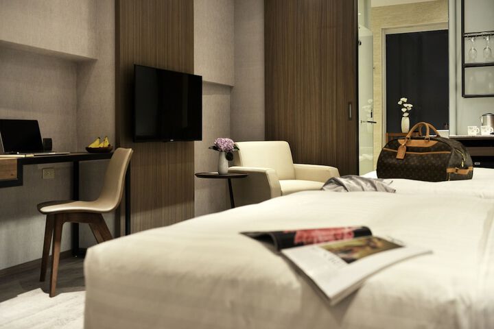 Room 12 of 43