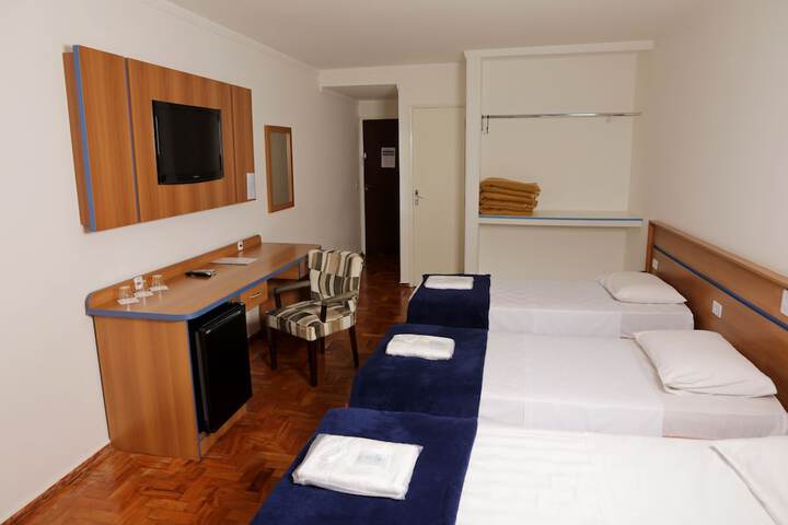 Room 25 of 75