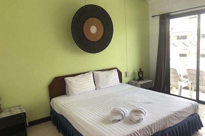 SUPERGREEN HOTEL
