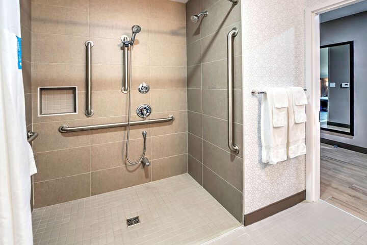 Bathroom shower
