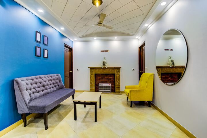OYO 20036 SILVERKEY AKASH NEEM MARG